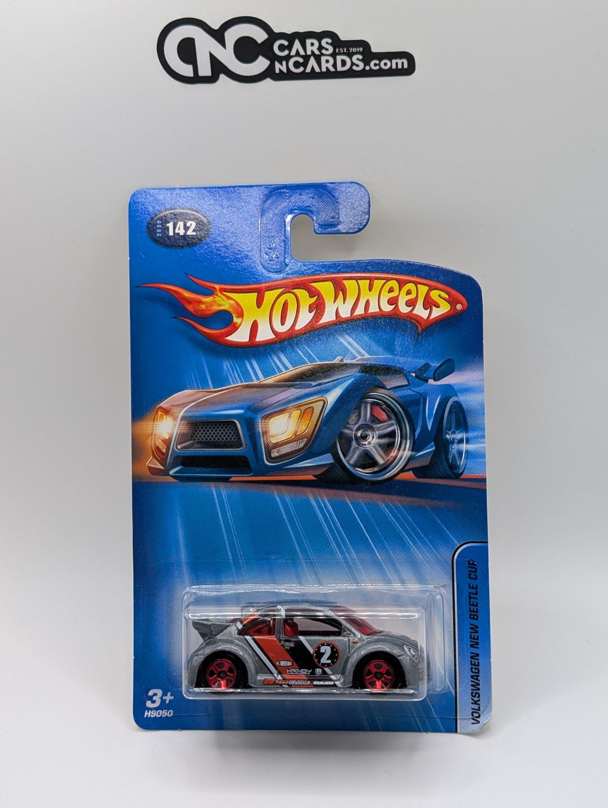 2005 Hot Wheels Volkswagen New Beetle Cup Gray With Red 5SP #142 (Soft Corner)