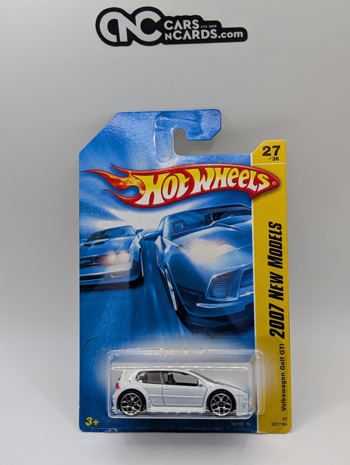 2007 Hot Wheels New Models 27/36 Volkswagen Golf GTI White 27/180