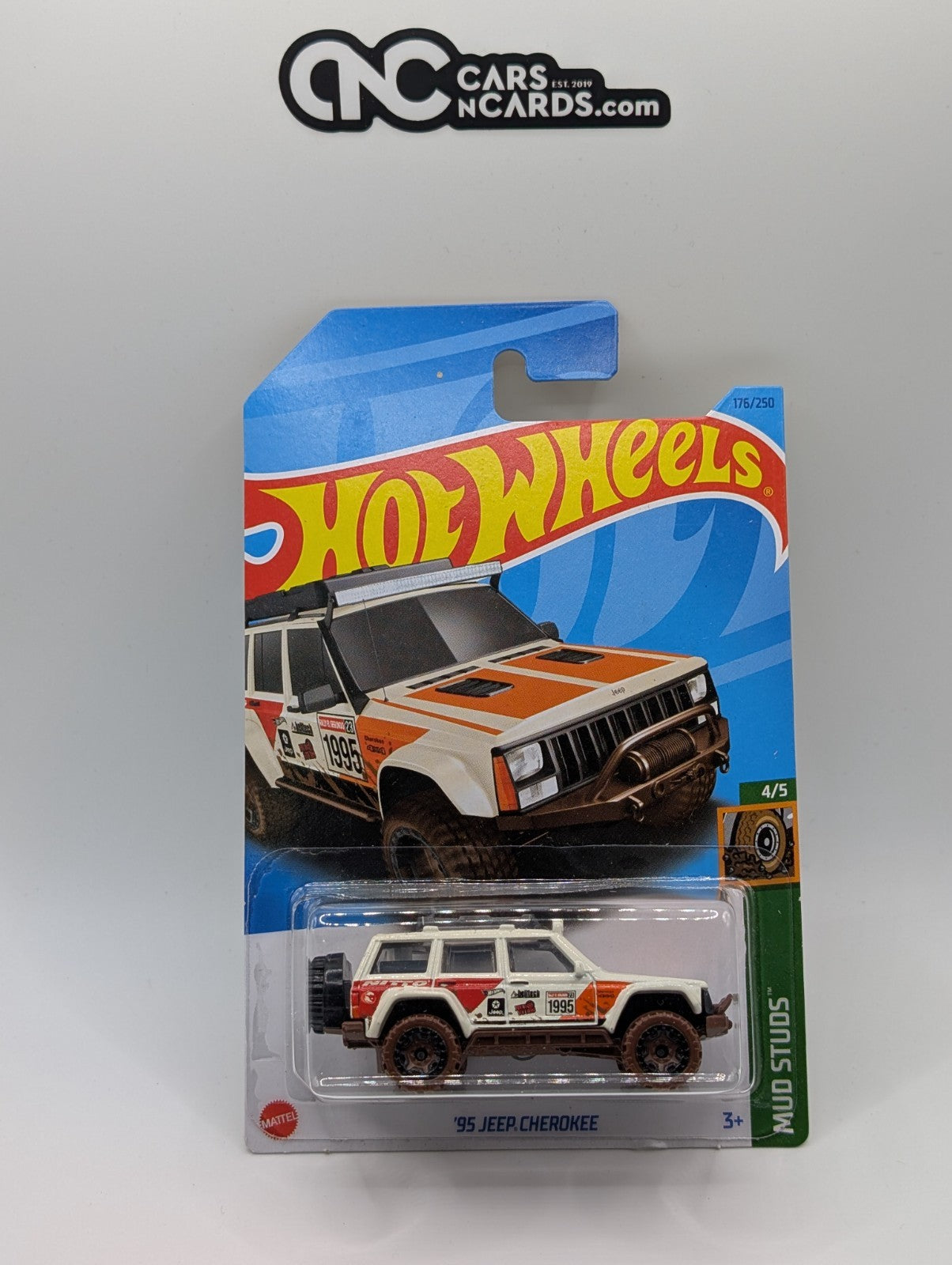2023 Hot Wheels Mud Studs 4/5 '95 Jeep Cherokee Treasure Hunt 176/250 TH