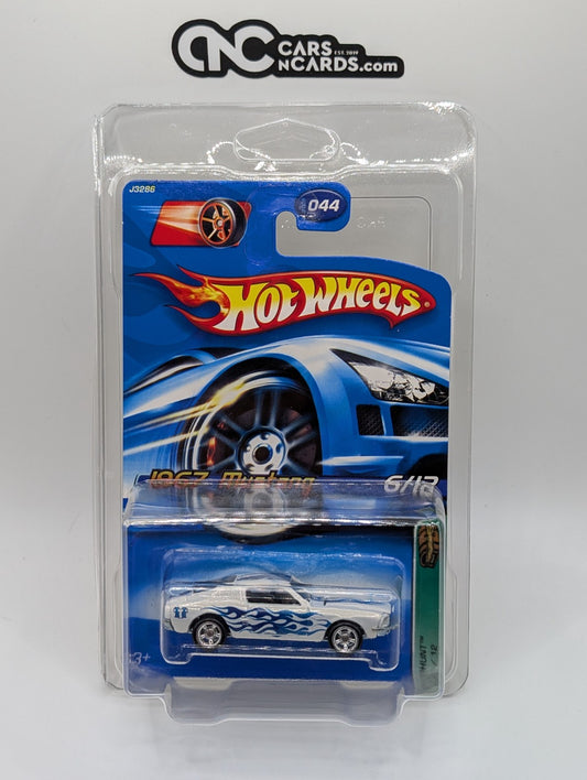 2006 Hot Wheels Treasure Hunt 6/12 1967 Mustang Collector #044 Real Riders TH