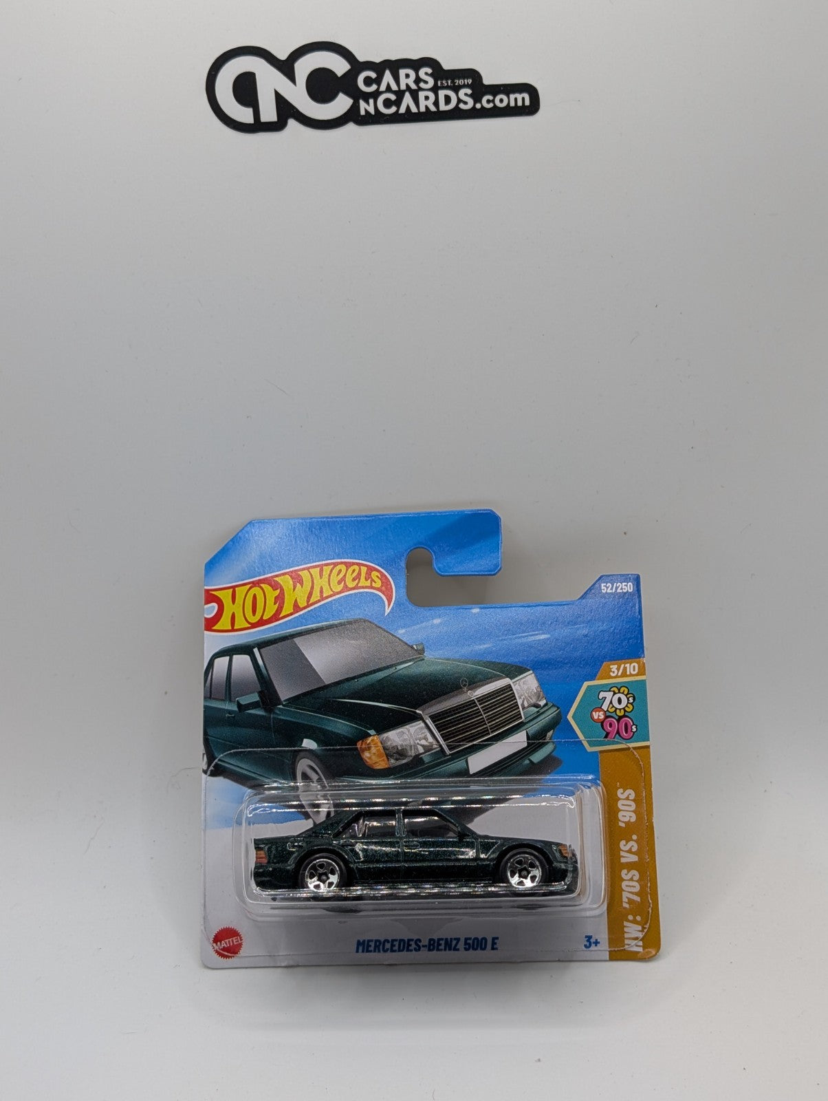 2025 Hot Wheels Mercedes-Benz 500 E Green 52/250 Short Card