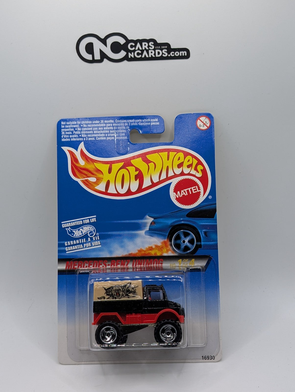 1997 Hot Wheels Mercedes-Benz Unimog Red & Black Collector #557