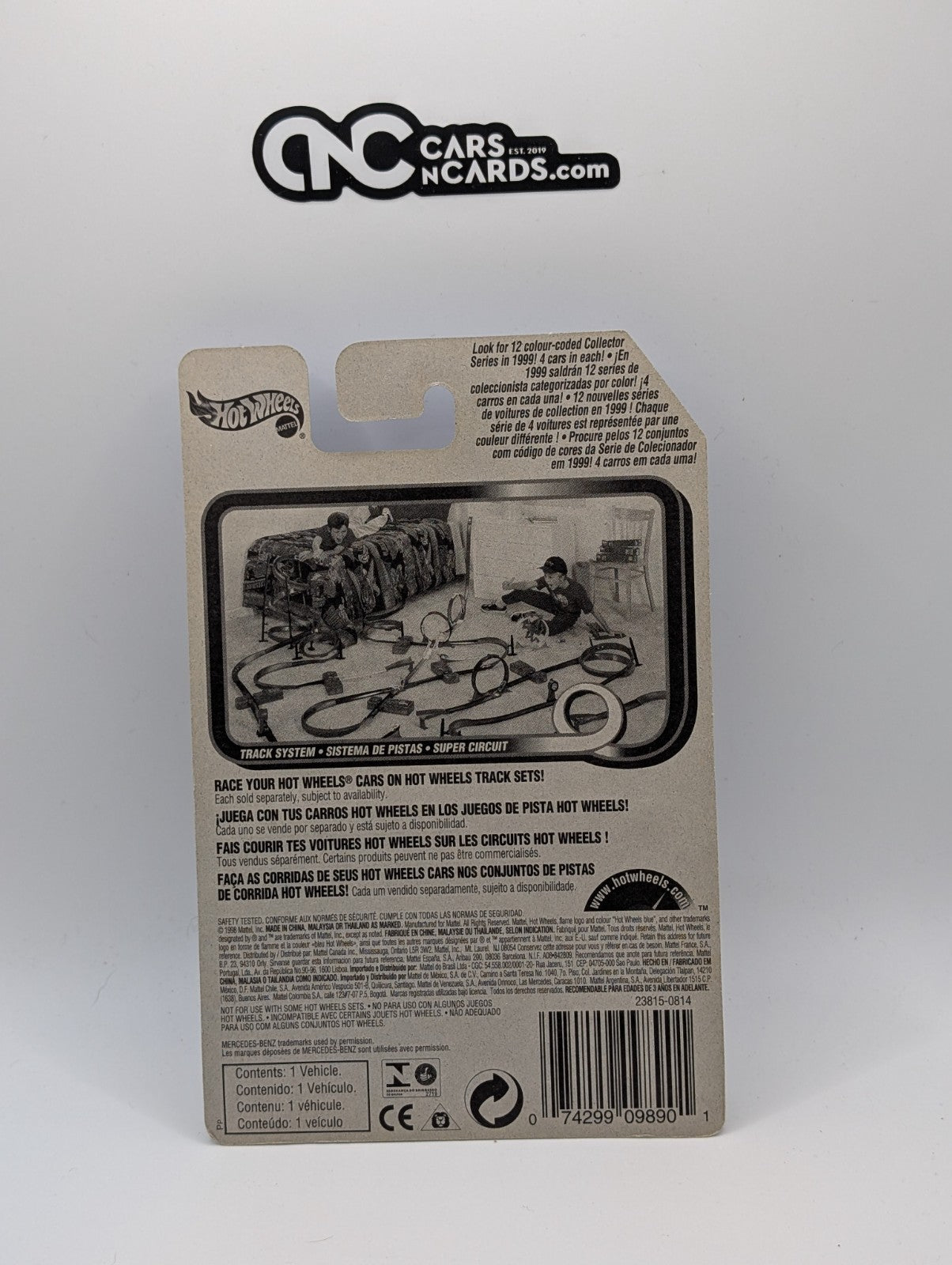 1999 Hot Wheels Mercedes-Benz Unimog Red & Black Collector #1005