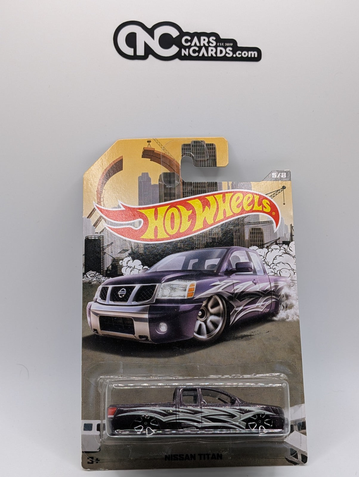 Hot Wheels Nissan Titan 5/8 (Soft Corners)