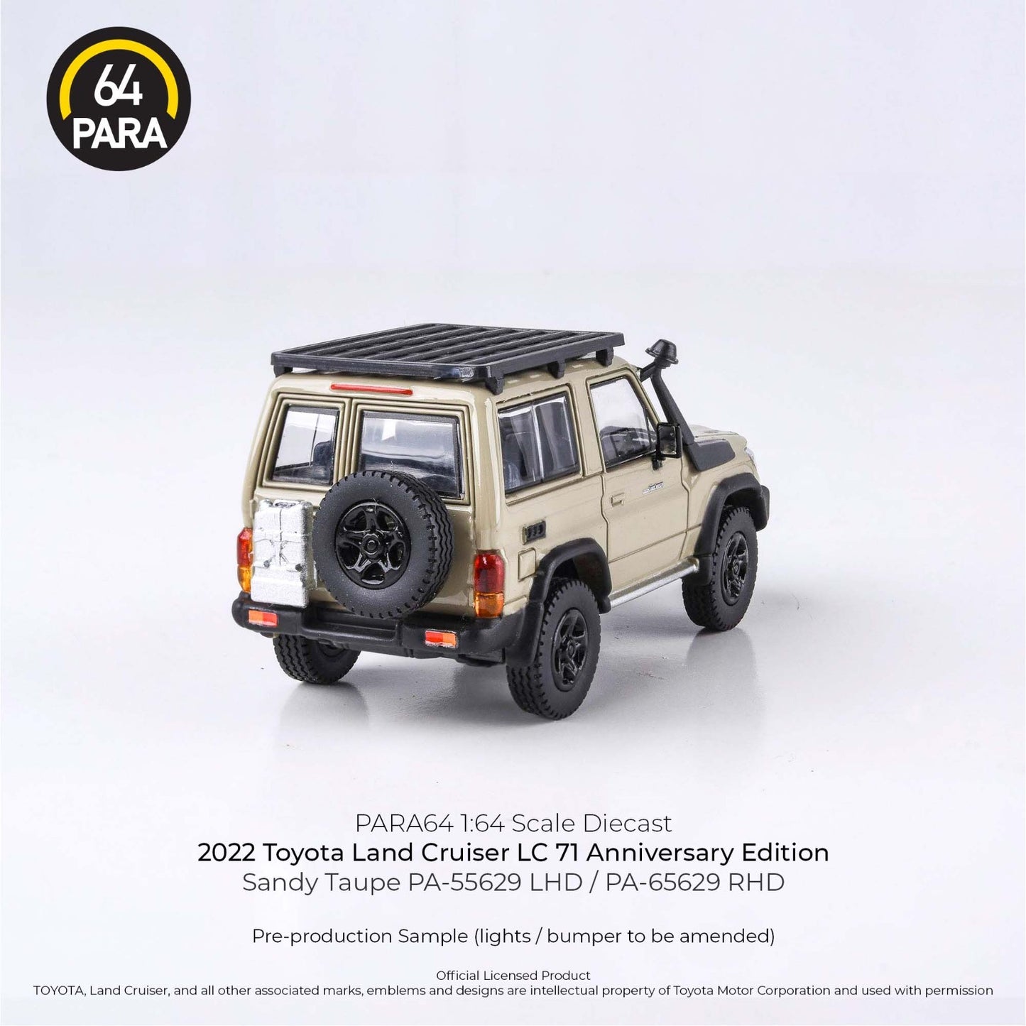 PARA64 1:64 Toyota Land Cruiser '71 Sandy Taupe Anniversary Ed LHD PA-55568