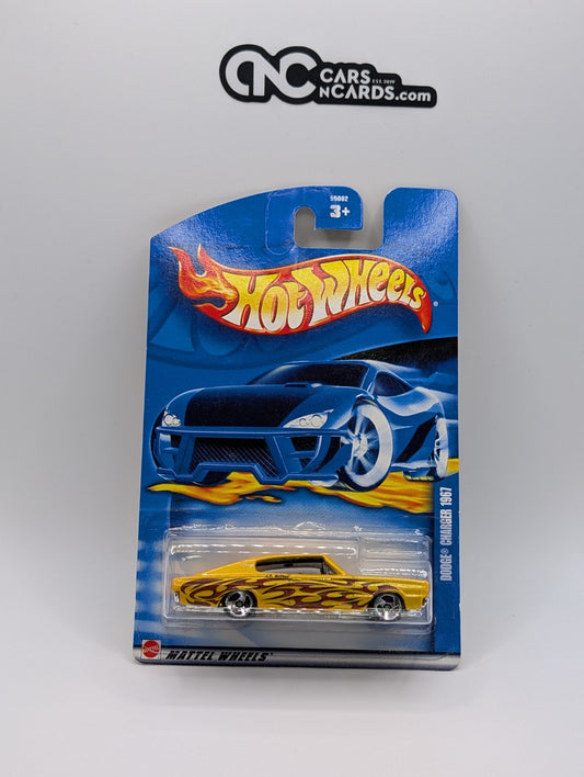 2002 Hot Wheels Dodge Charger 1967 Collector #117 (Soft Corners)