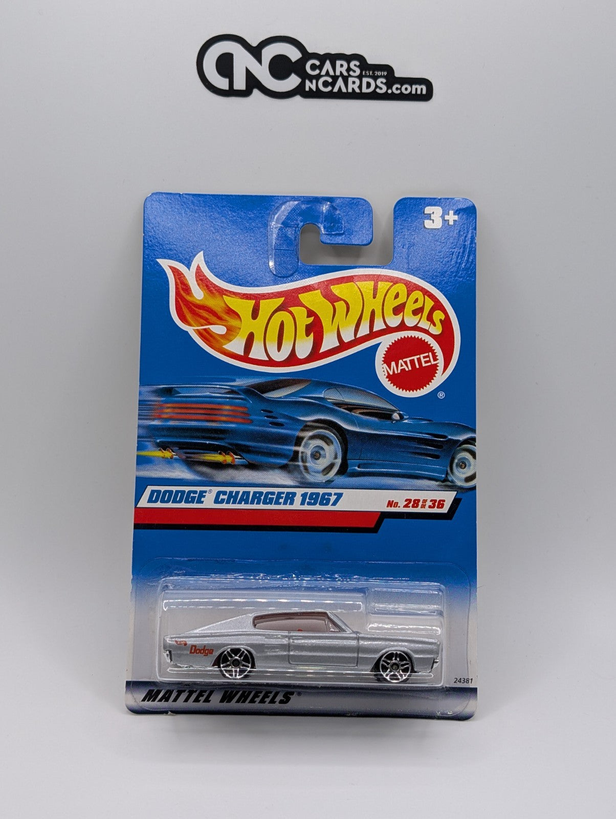 2000 Hot Wheels First Editions 28/36 Dodge Charger 1967 (Card Damage)