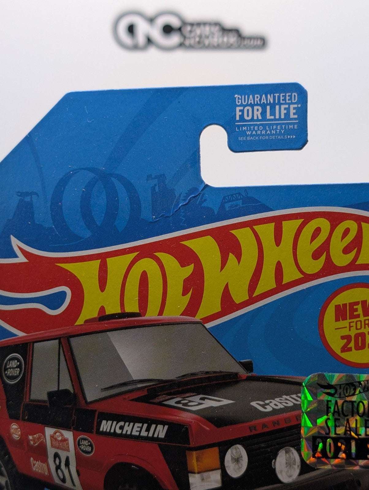 2021 Hot Wheels Factory Sealed Ranger Rover Classic Red 245/250 (Hook Crease)