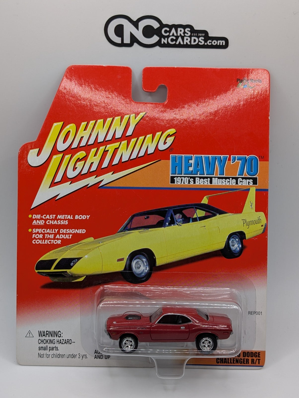 Johnny Lightning Heavy '70 Muscle Cars 1970 Dodge Challenger R/T (Soft Corners)