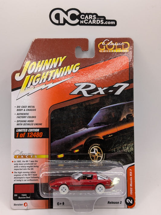 Johnny Lightning 1982 Mazda RX-7 Chase White Lightning (Card Damage)