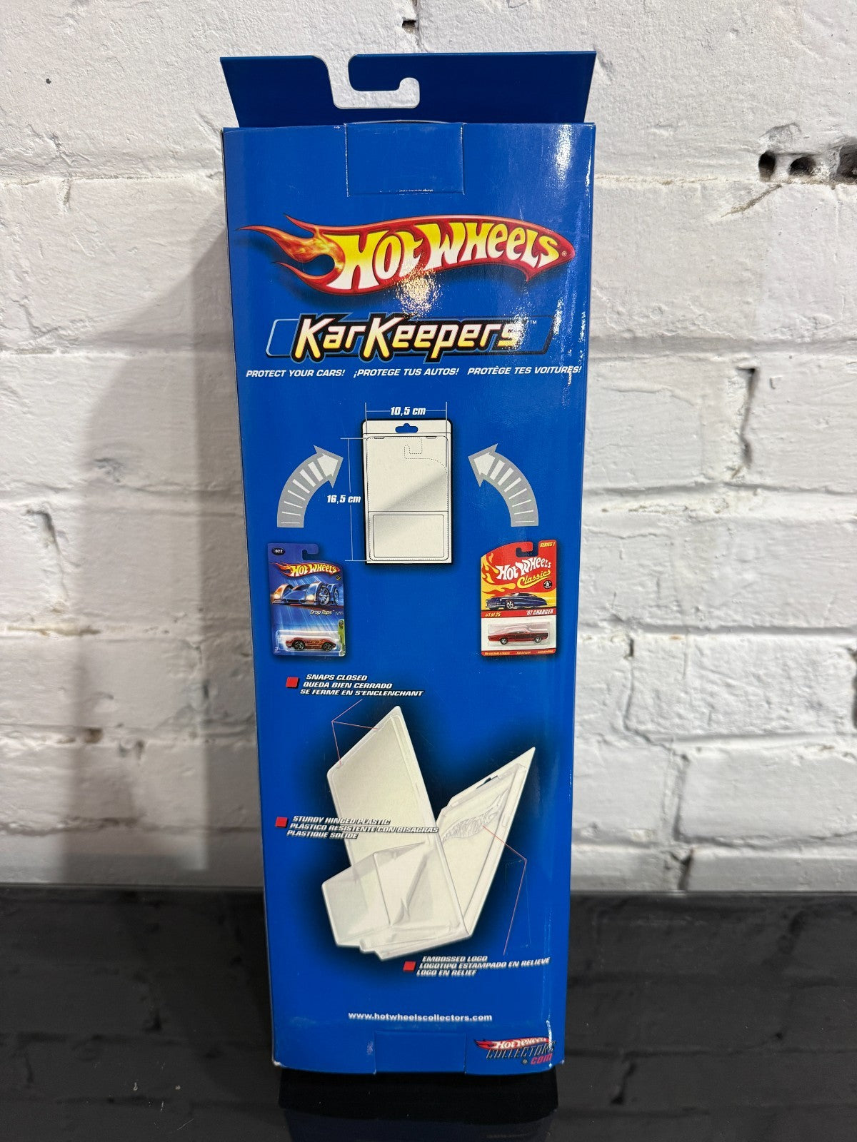 2004 Hot Wheels Kar Keepers 10-Pack Volkswagen VW Bug SEALED BOX