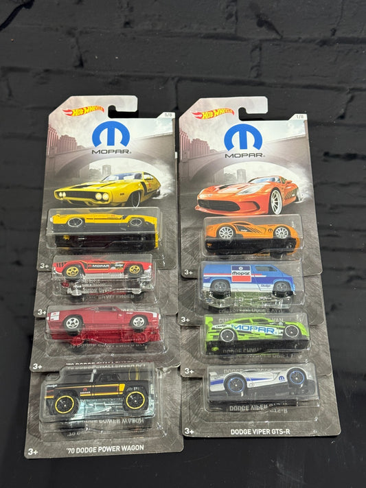 2018 Hot Wheels Mopar Series Full Set of 8 Cars (Soft Corners)