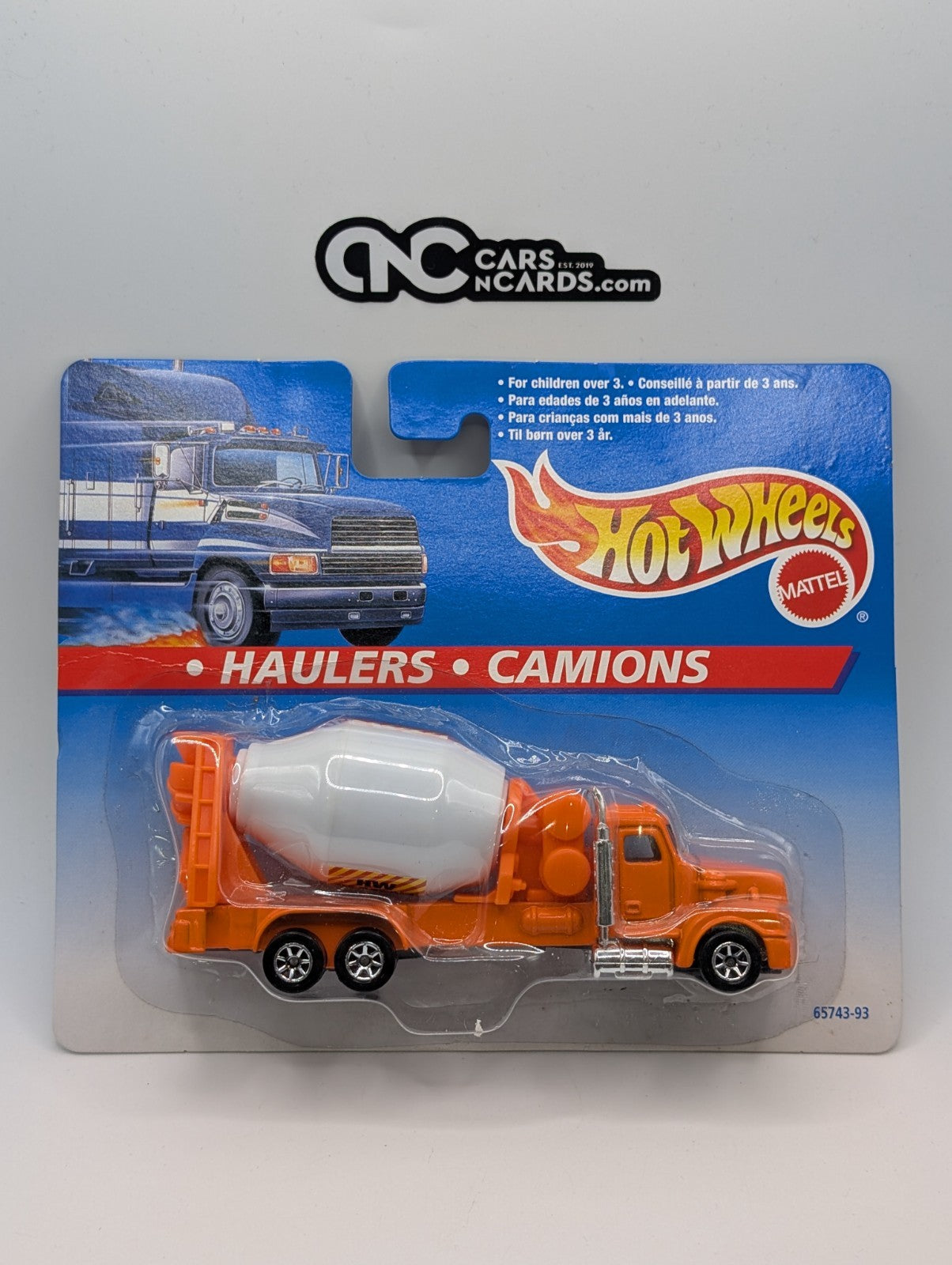 1998 Hot Wheels Haulers HW Cement Truck Orange (Card Damage)