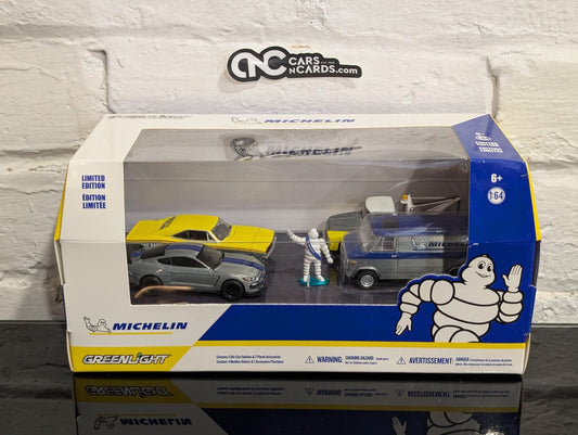 Greenlight Multi-Car Diorama Michelin Service Center RAW CHASE (Soft Corners)