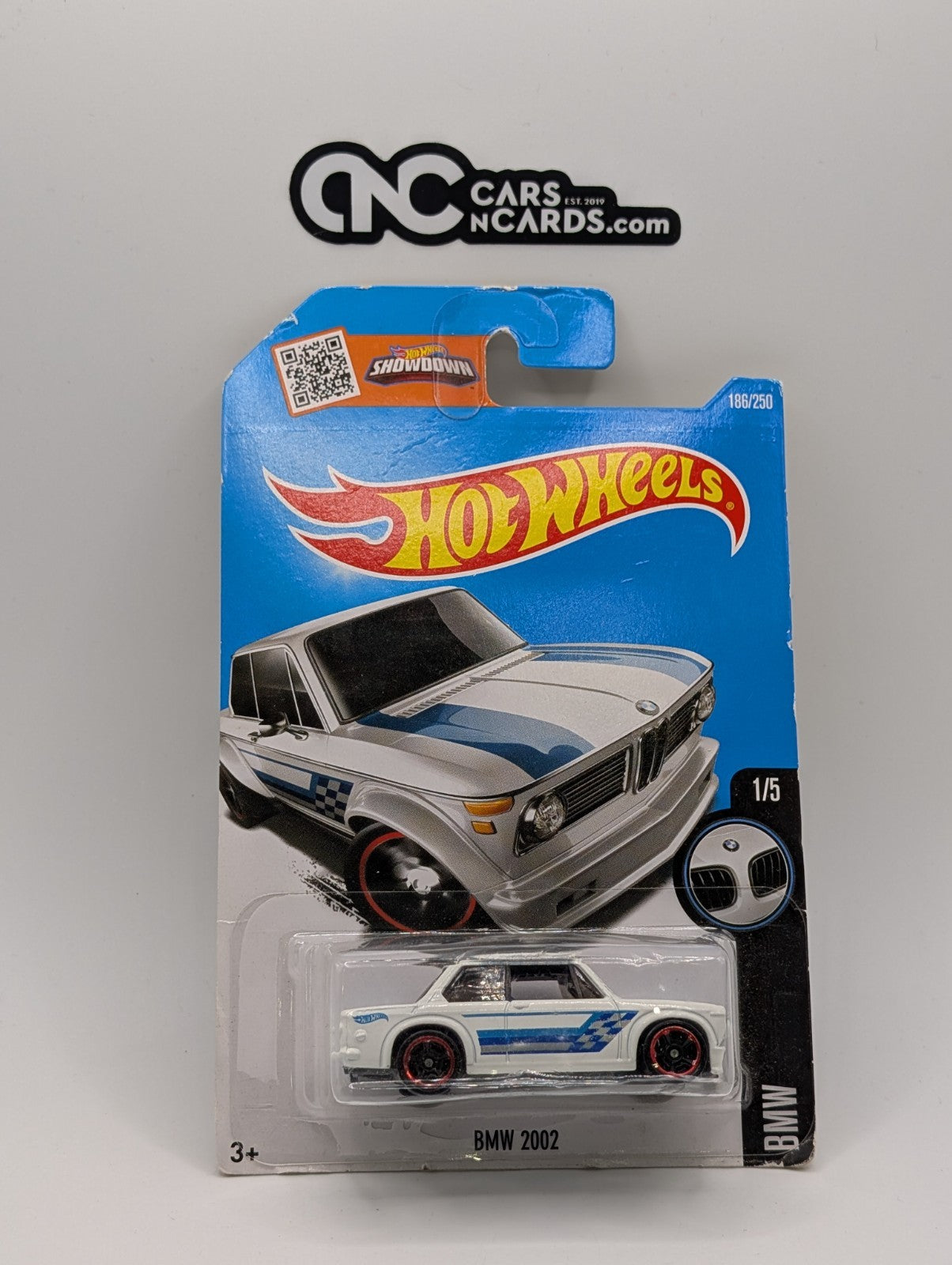 2016 Hot Wheels BMW 1/5 BMW 2002 White 186/250 (Card Damage)