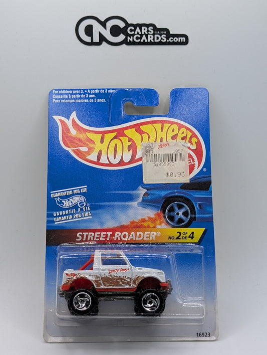 1997 Hot Wheels Street Roader White Suzuki Samurai (Card Damage)
