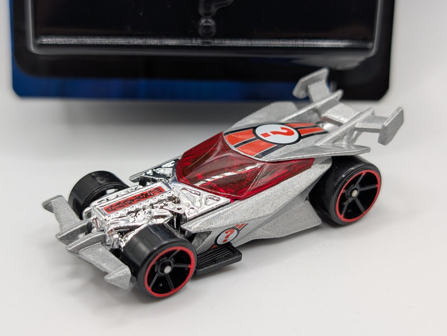 2009 Hot Wheels Mystery Cars 9/24 Drift King White Loose P2495