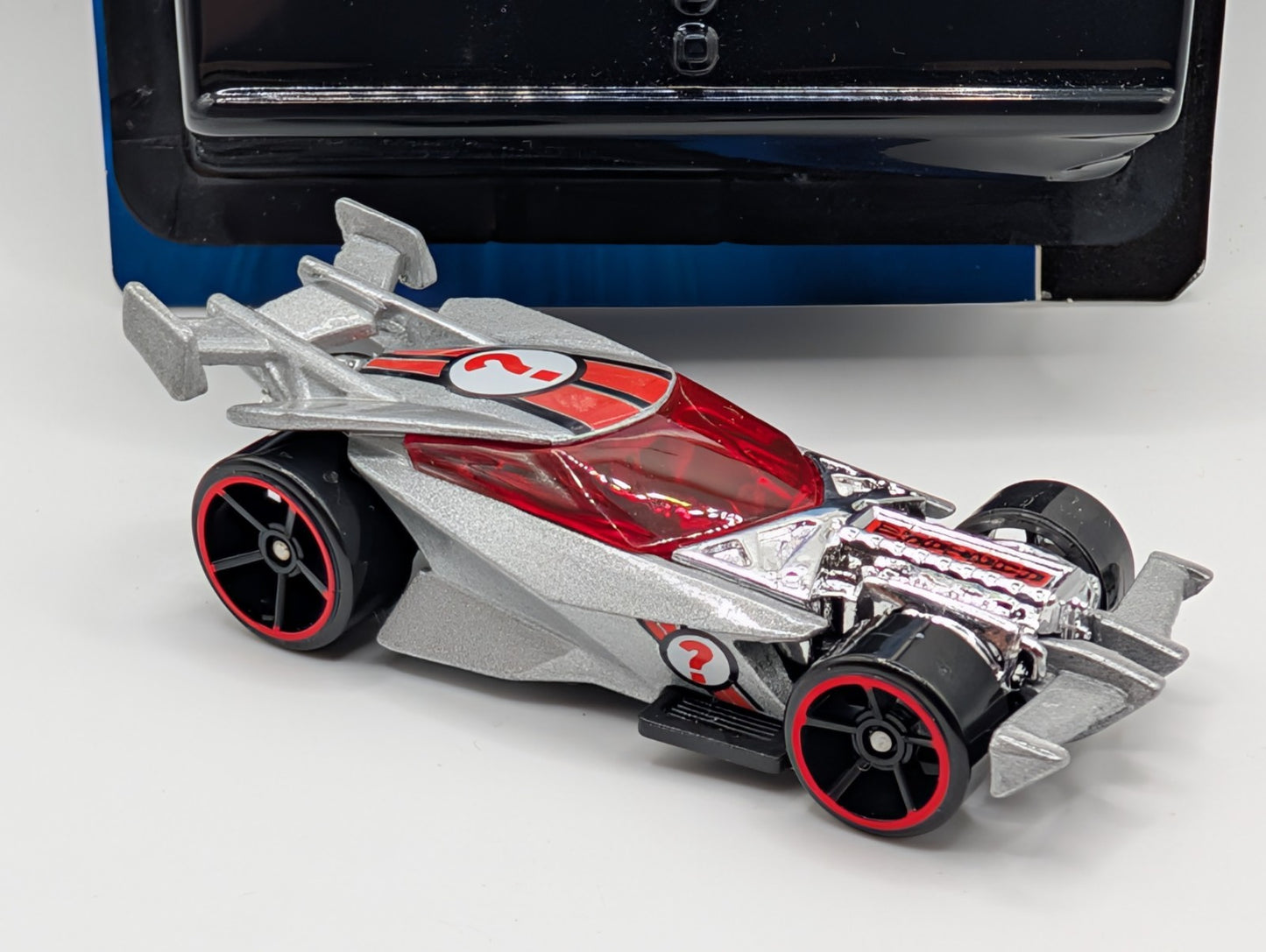2009 Hot Wheels Mystery Cars 9/24 Drift King White Loose P2495
