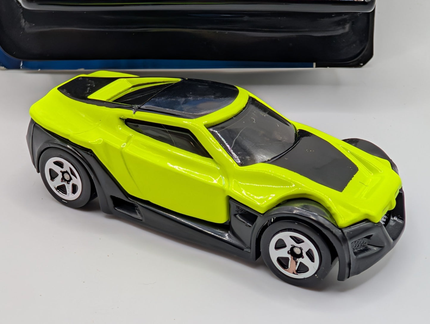 2007 Hot Wheels Mystery Cars 4/24 Symbolic Yellow Loose #160