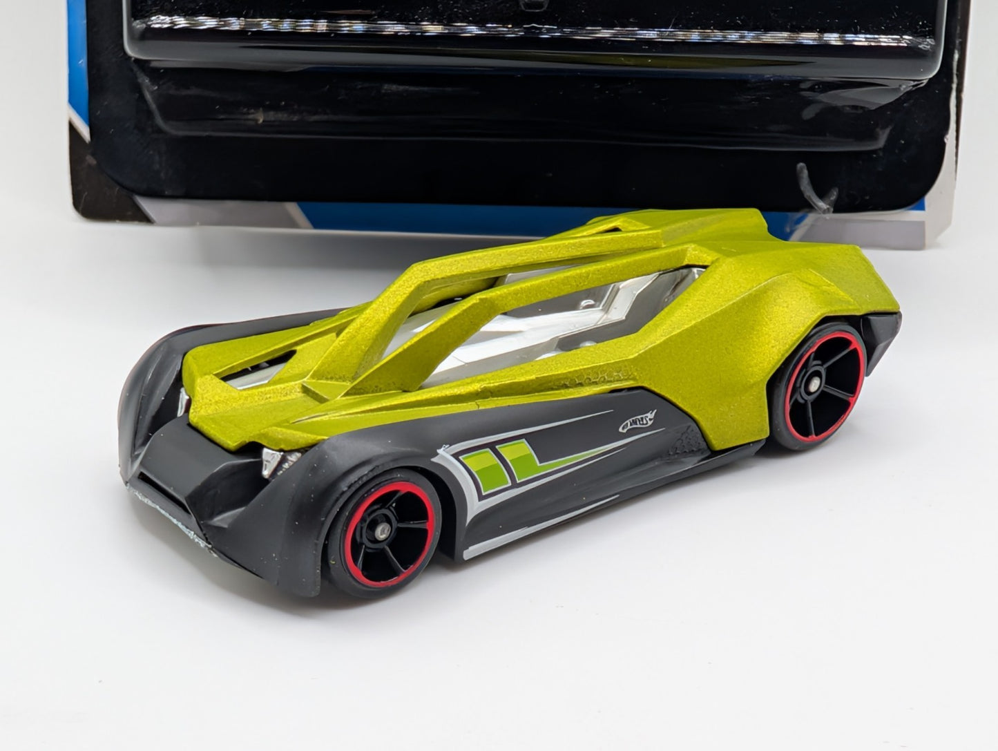 2009 Hot Wheels Mystery Cars 19/24 Split Vision Loose P2505