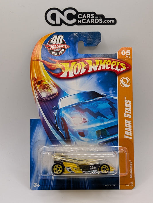 2008 Hot Wheels Track Stars 5/12 Motoblade Yellow PR5 105/172 (Soft Corners)