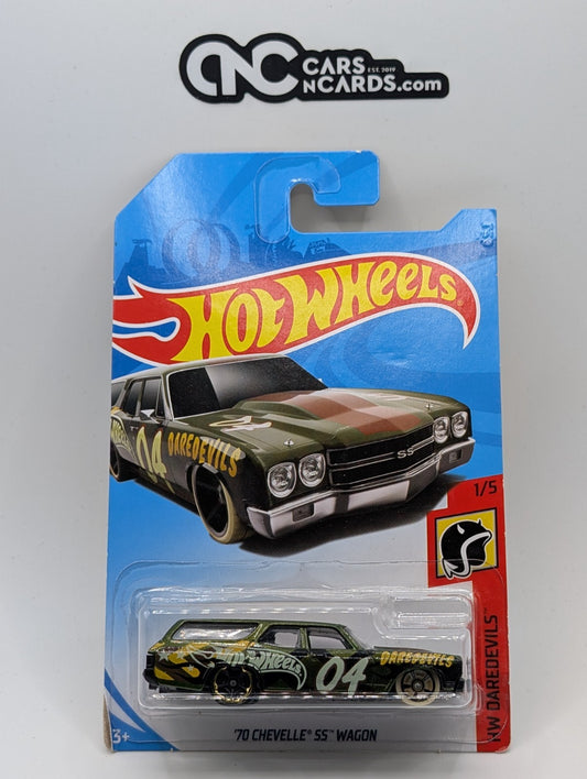2018 Hot Wheels HW Daredevils '70 Chevelle SS Wagon Green (Card Damage)