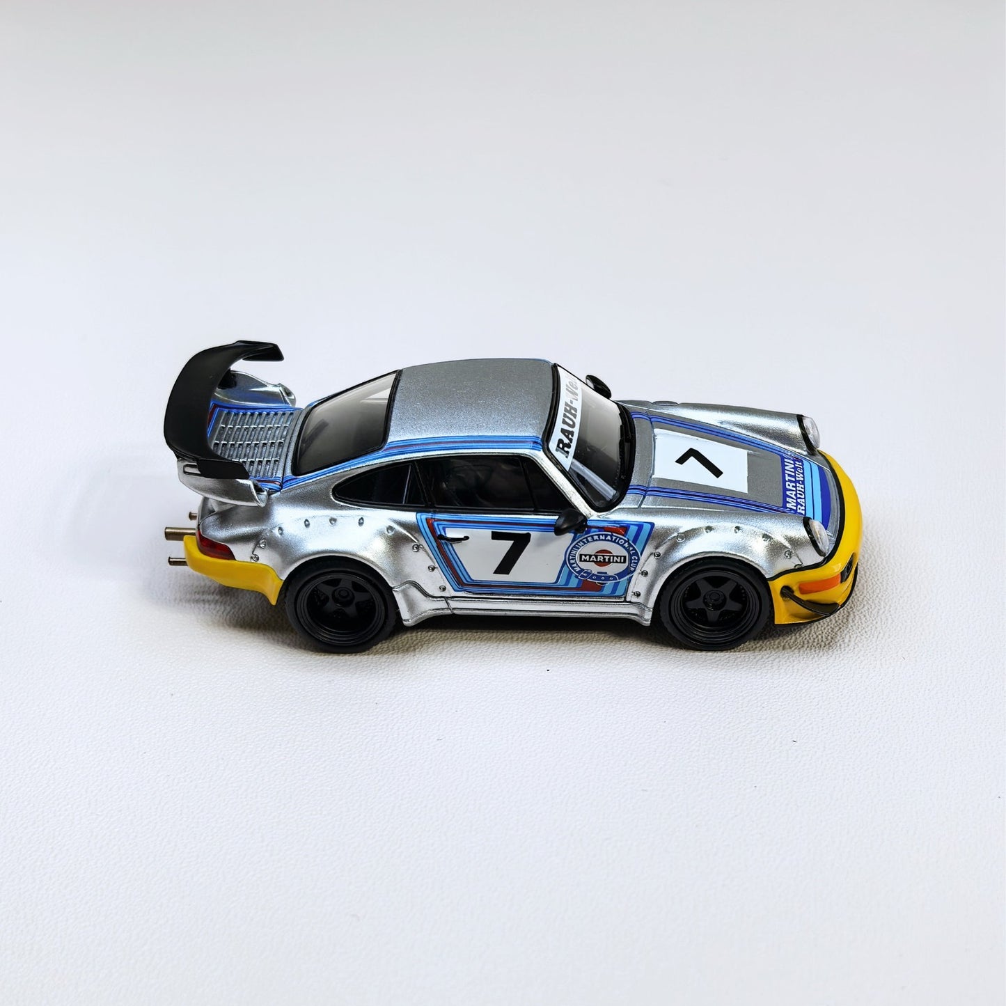 MODELMODEL 1:64 RWB 964 Ichiban Boshi #7 MM64-RWB964-002