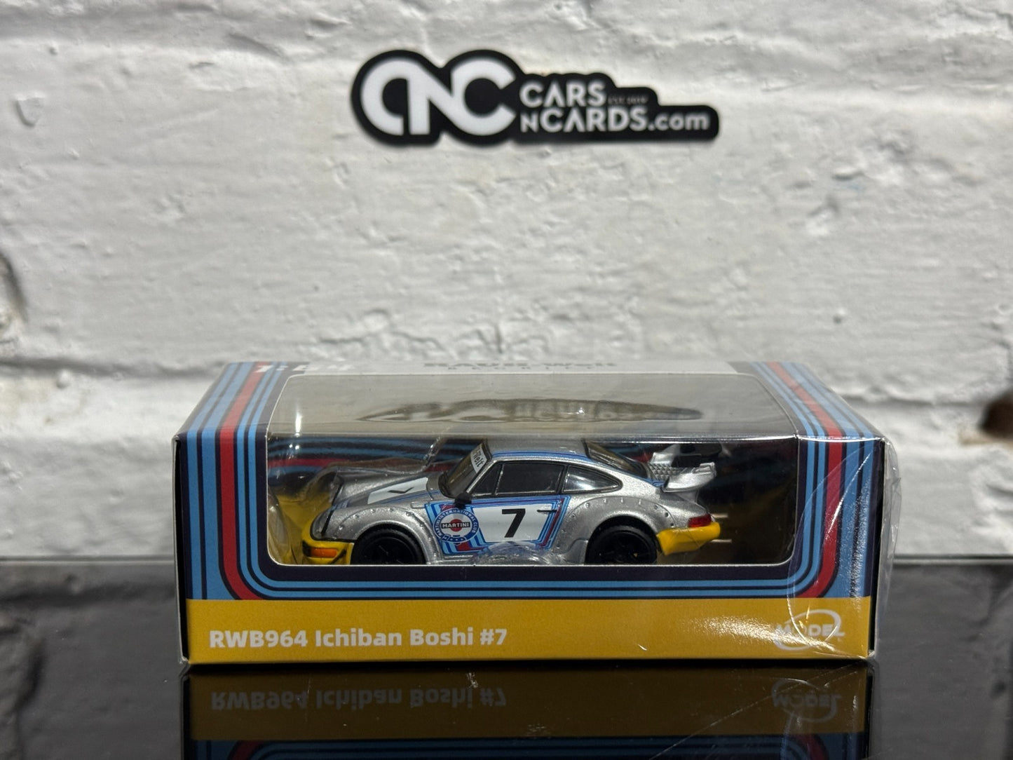MODELMODEL 1:64 RWB 964 Ichiban Boshi #7 MM64-RWB964-002
