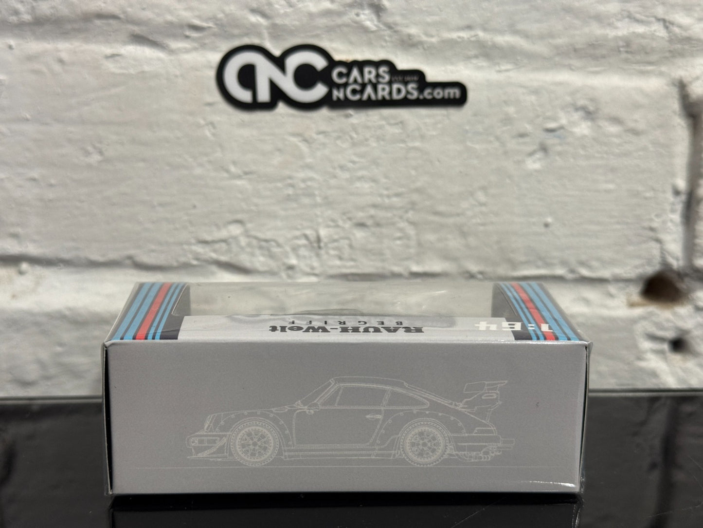 MODELMODEL 1:64 RWB 964 Ichiban Boshi #8 MM64-RWB964-001