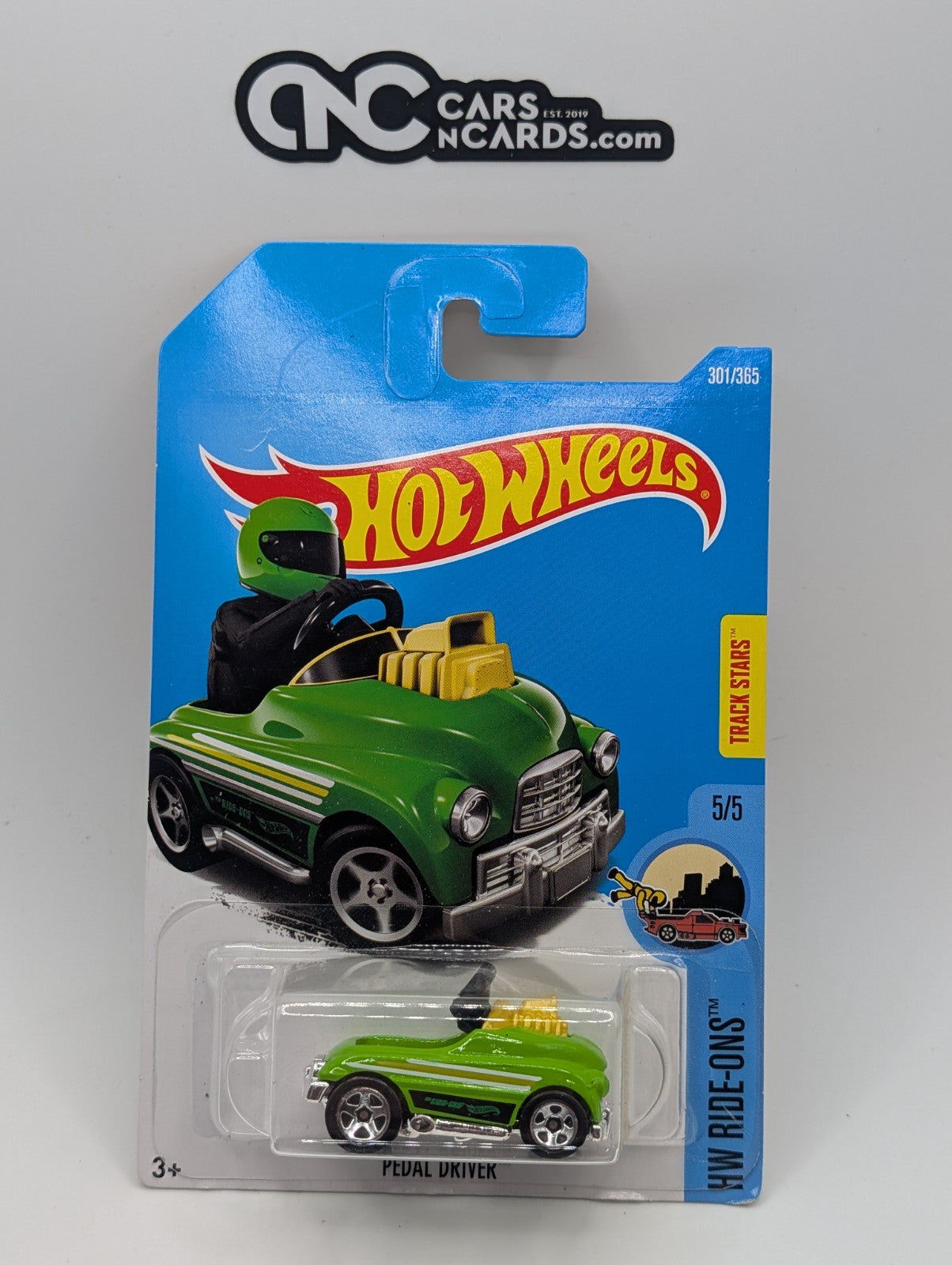 2017 Hot Wheels HW Ride-Ons 5/5 Pedal Driver Green 301/365 (Card Damage)