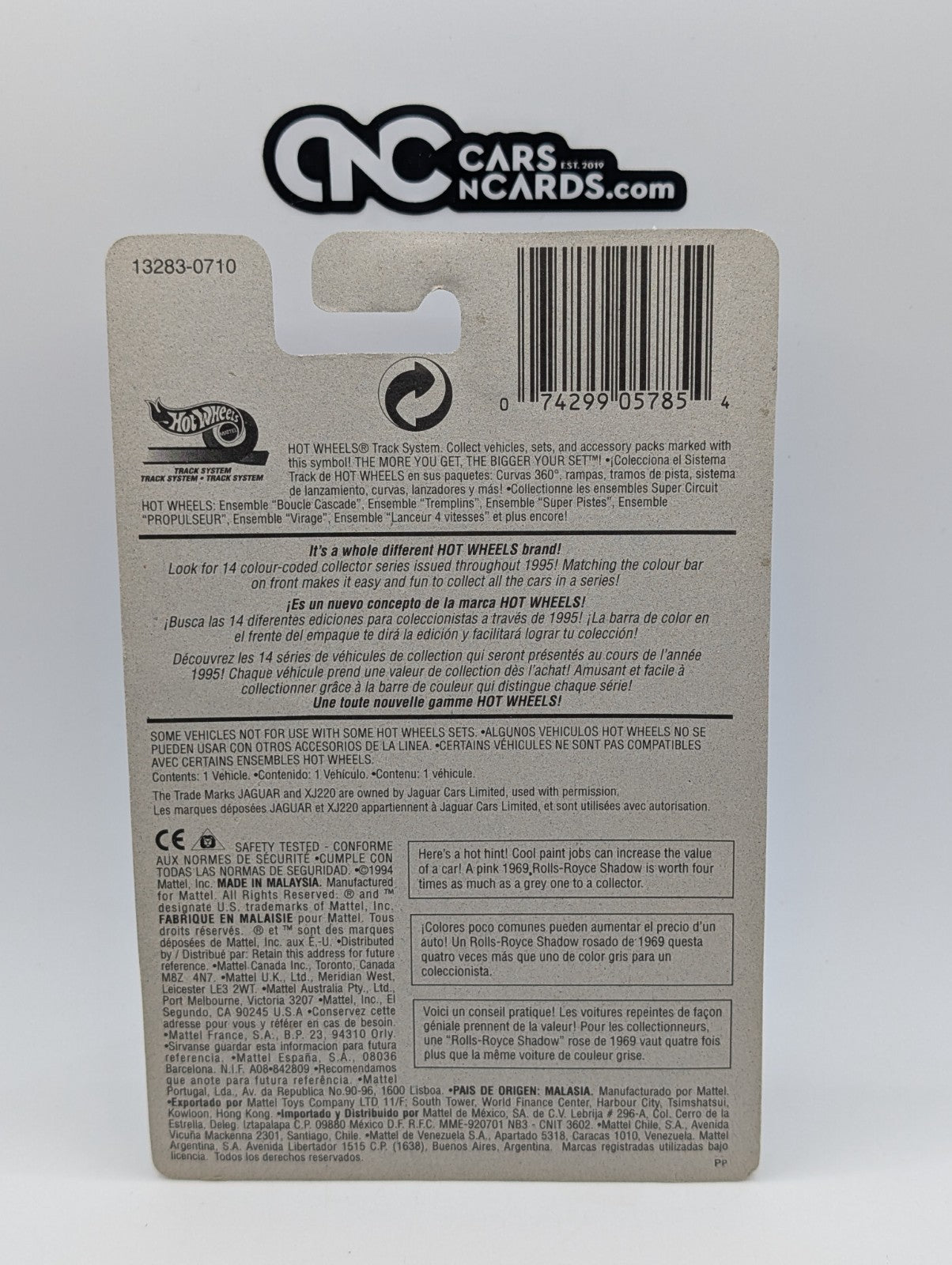 1995 Hot Wheels Pearl Driver 4/4 Jaguar XJ220 White 13283 (Card Damage)