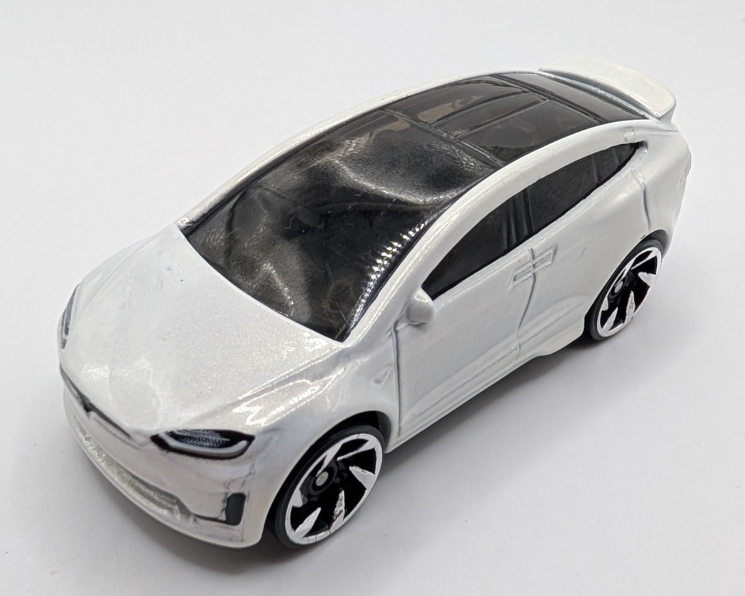 2017 Hot Wheels Factory Fresh Tesla Model X White LOOSE