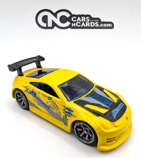 2006 Hot Wheels First Editions Nissan 350z Yellow LOOSE