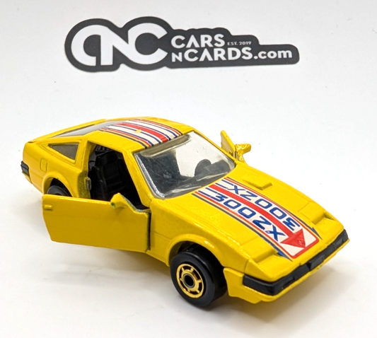 1987 Hot Wheels Nissan 300ZX Yellow Opening Doors LOOSE