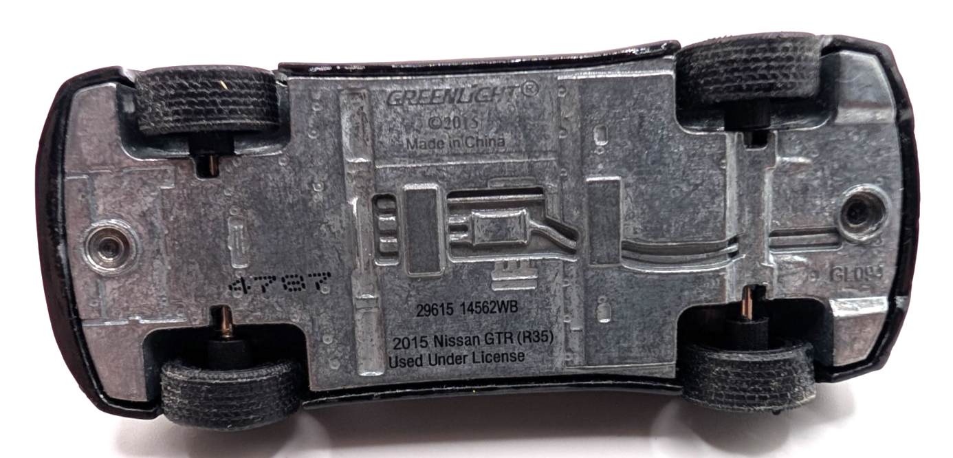 Greenlight Black Bandit Nissan GT-R R35 Black LOOSE