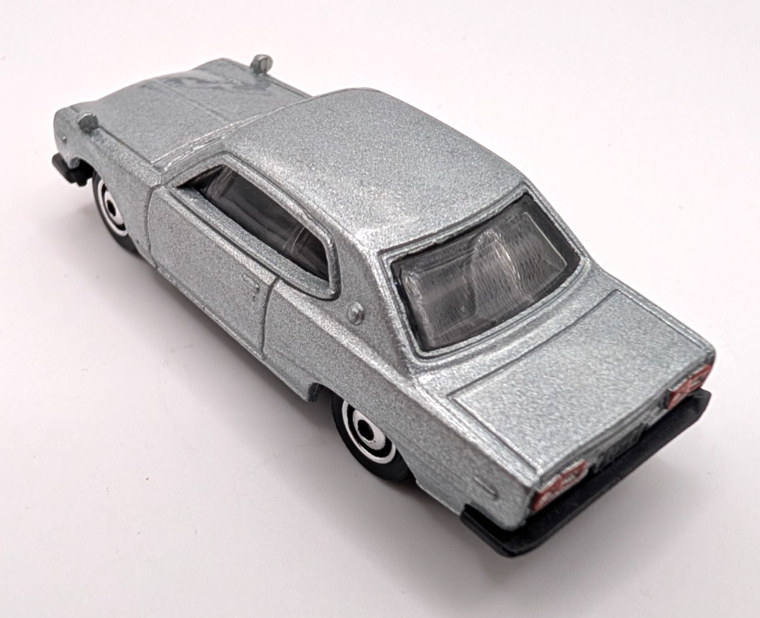 Matchbox 1971 Nissan Skyline 2000GTX Silver LOOSE