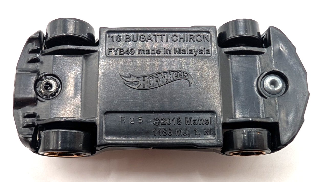 2022 Hot Wheels Mystery Models Series 3 '16 Bugatti Chiron LOOSE