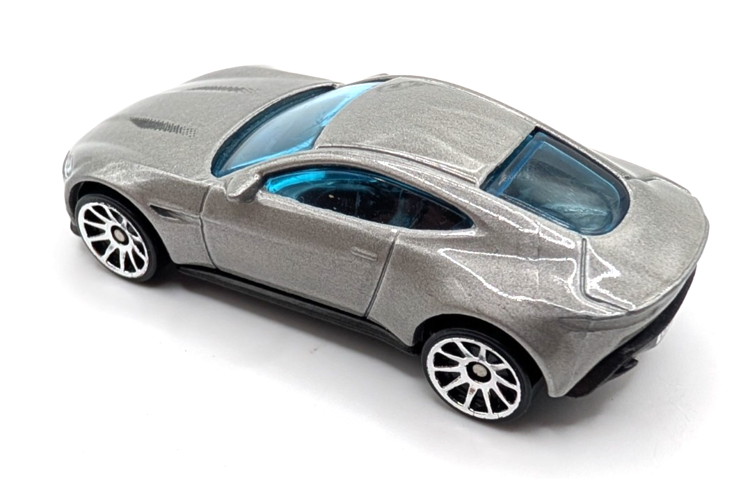 2017 Hot Wheels HW Exotics  Aston Martin DB10 Silver LOOSE