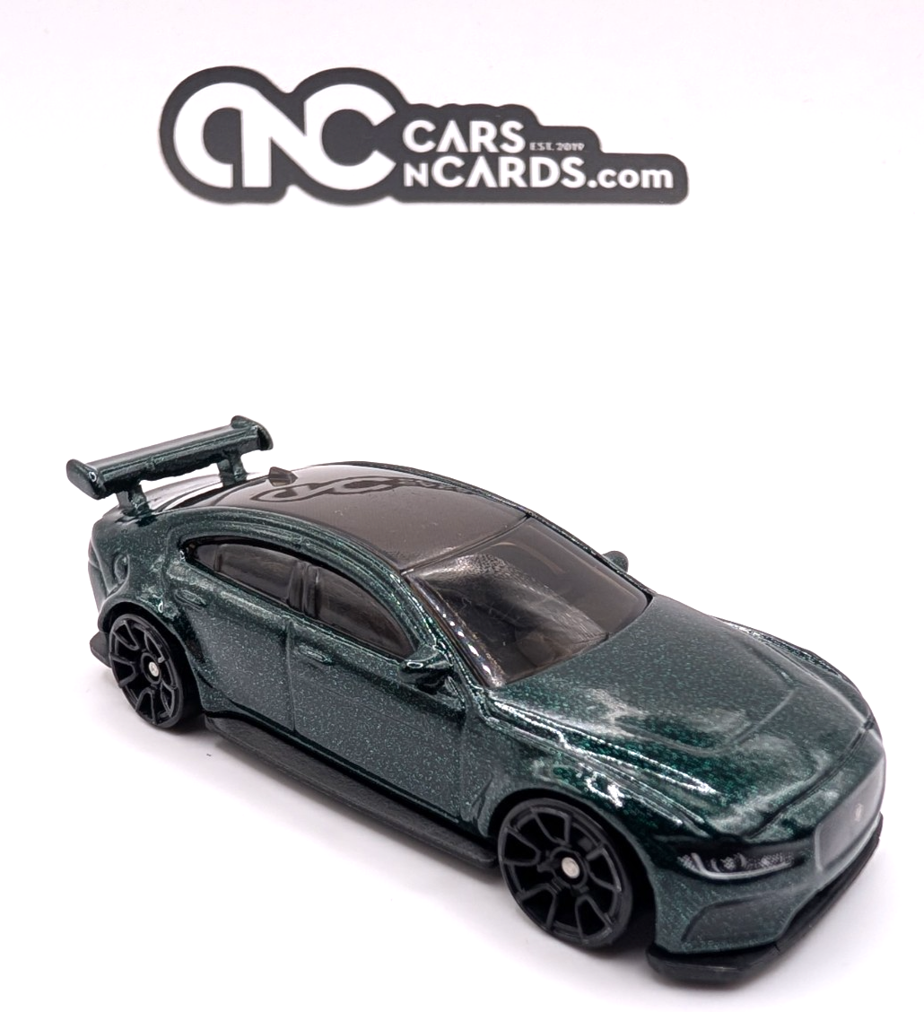 2020 Hot Wheels Nightburnerz 6Jaguar XE SV Project 8 LOOSE