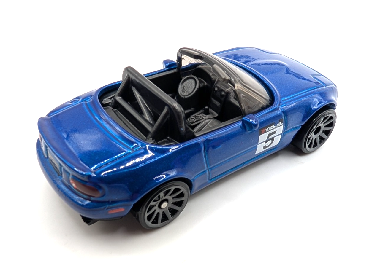 2023 Hot Wheels Japanese Classics '91 Mazda MX-5 Miata LOOSE