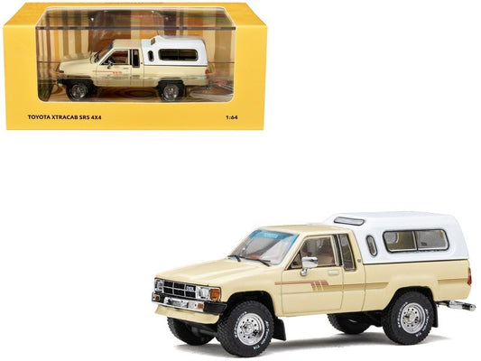GCD x DiecastTalk 1/64 Toyota XtraCab SR5 4x4 Pickup Truck Beige