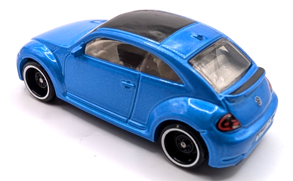 2020 Hot Wheels Multipack Exclusive 2012 Volkswagen Beetle Blue LOOSE