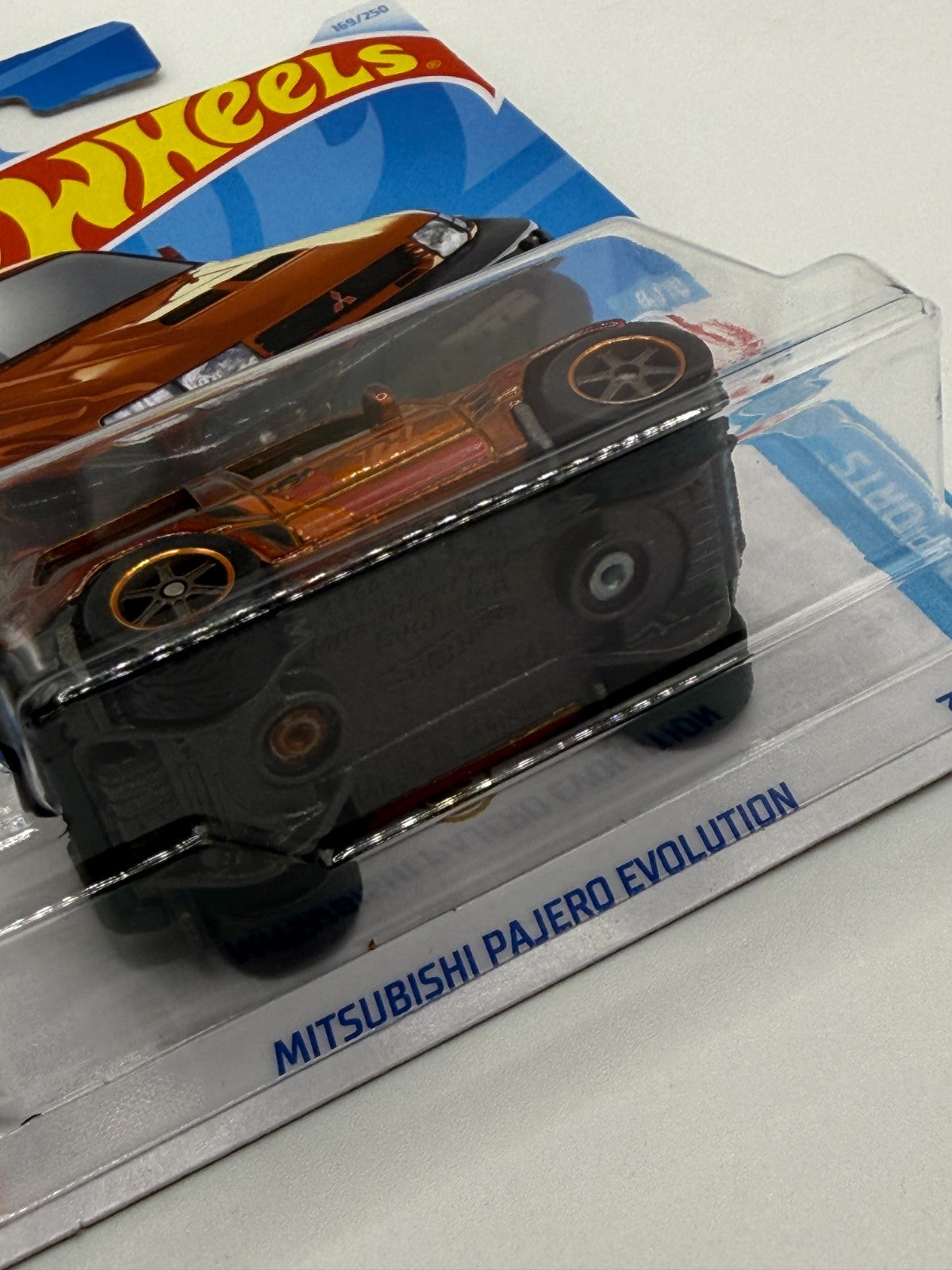 2024 Hot Wheels Super Treasure Hunt Mitsubishi Pajero Evolution With Protector