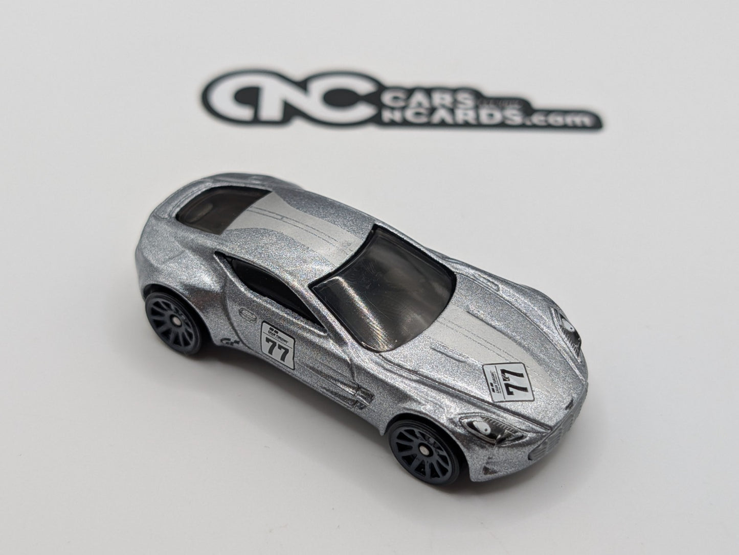 2016 Hot Wheels Grand Turismo 6/8 Aston Martin One-77 Silver LOOSE