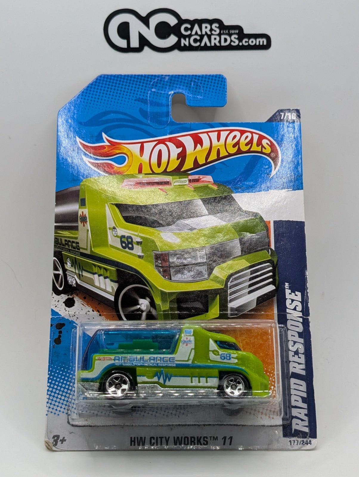 2011 Hot Wheels City Works Rapid Response Ambulance 177/244 (Card Damage)