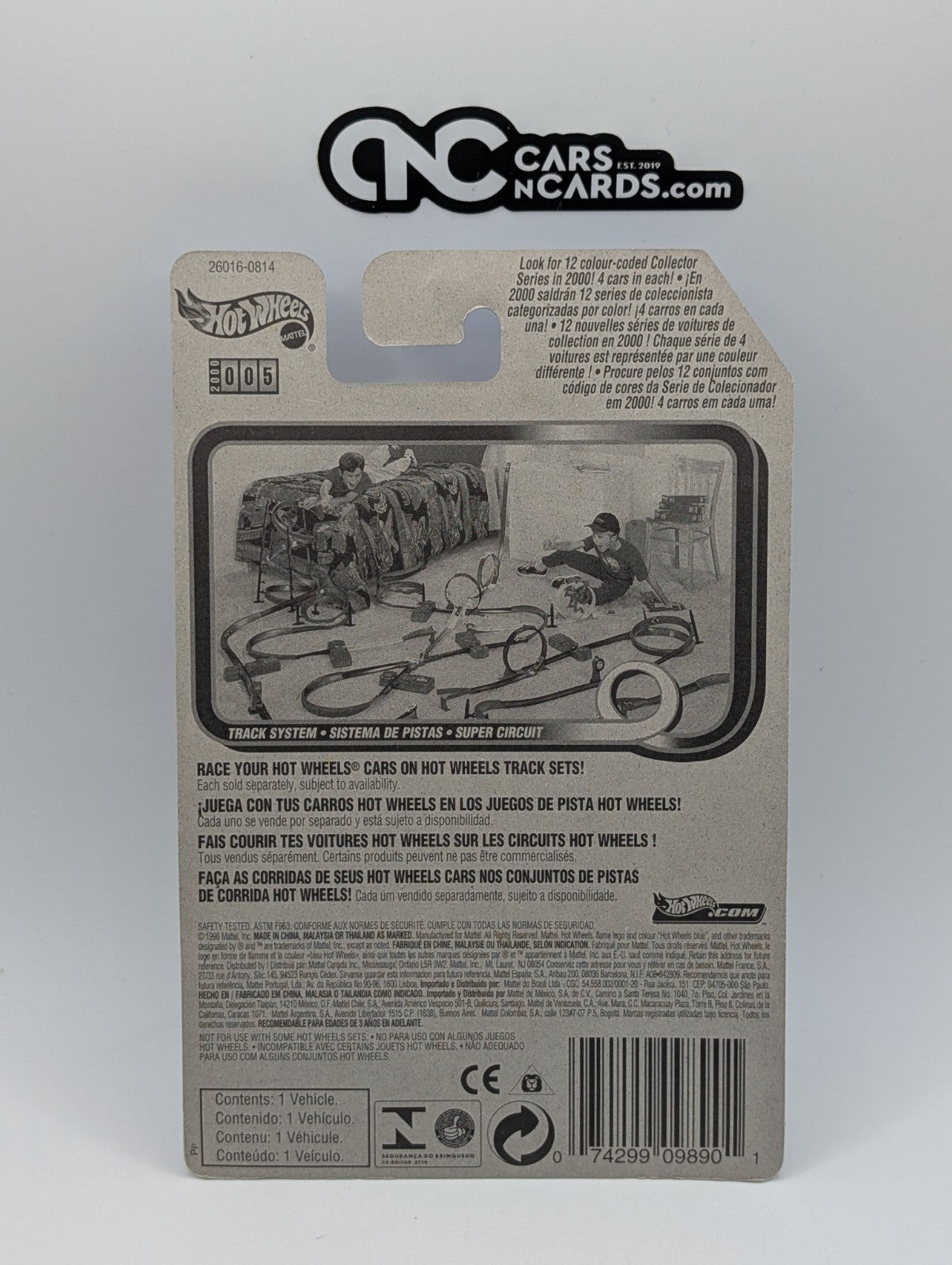 2000 Hot Wheels Hot Rod Magazine 1/4 Phaeton Red 26016 (Soft Corners)