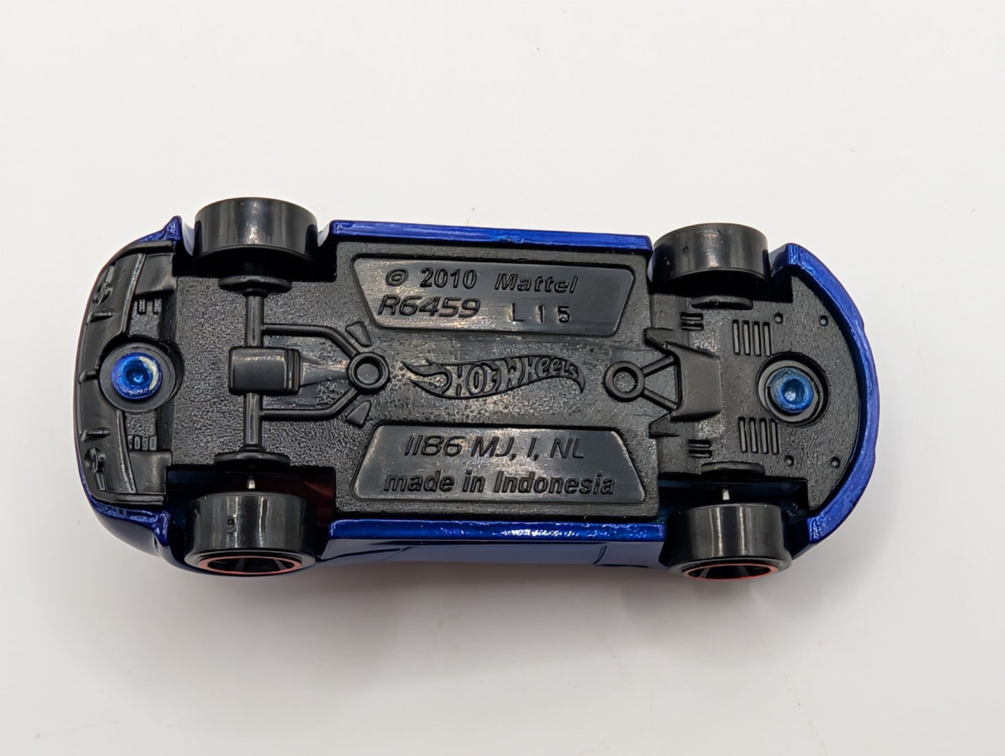 2018 Hot Wheels HW Exotics 5 Pack Exclusive Aston Martin DBS Blue LOOSE