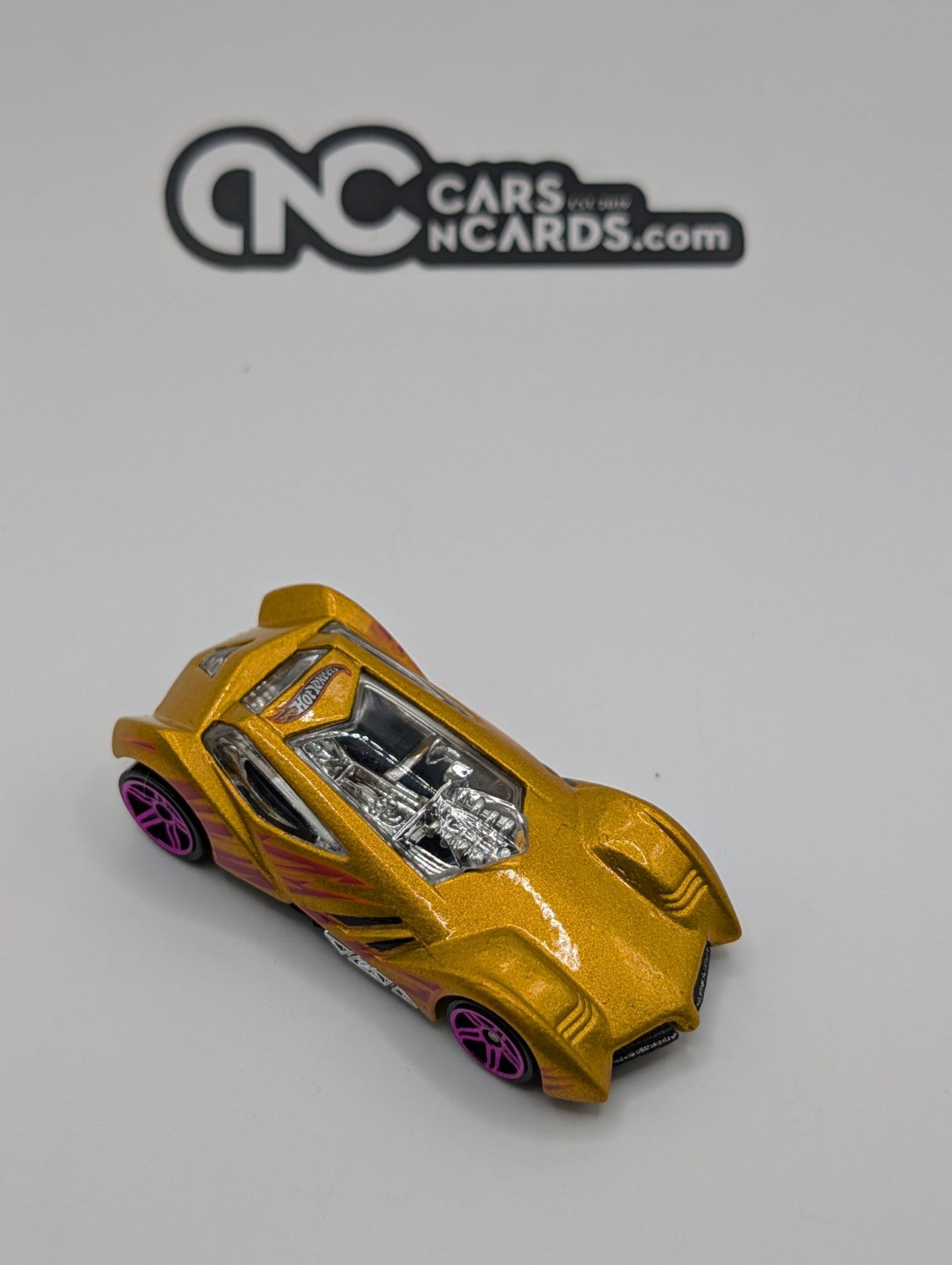2003 Hot Wheels First Editions Sinistra Gold LOOSE