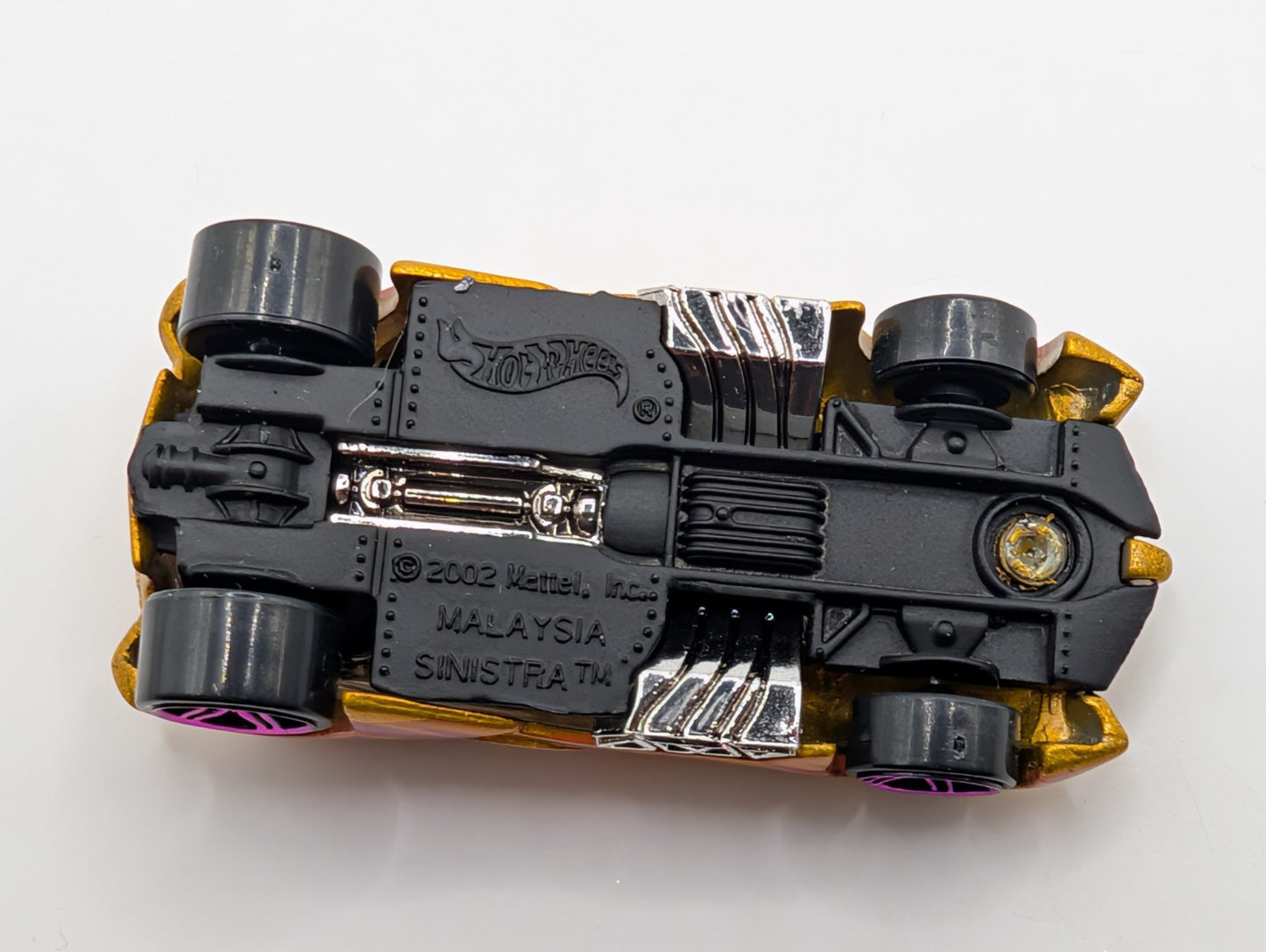 2003 Hot Wheels First Editions Sinistra Gold LOOSE