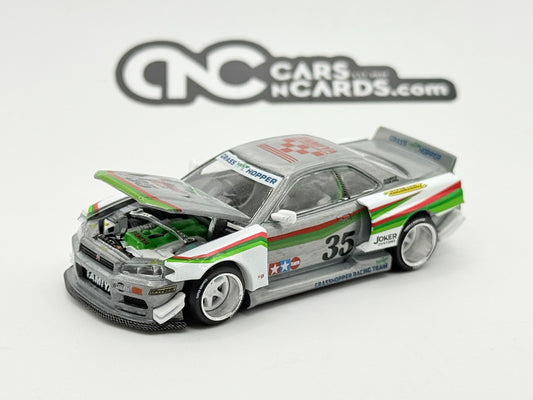 Kaido House Mini GT Nissan Skyline GT-R R34 The Grasshopper Tamiya Chase KHMG167
